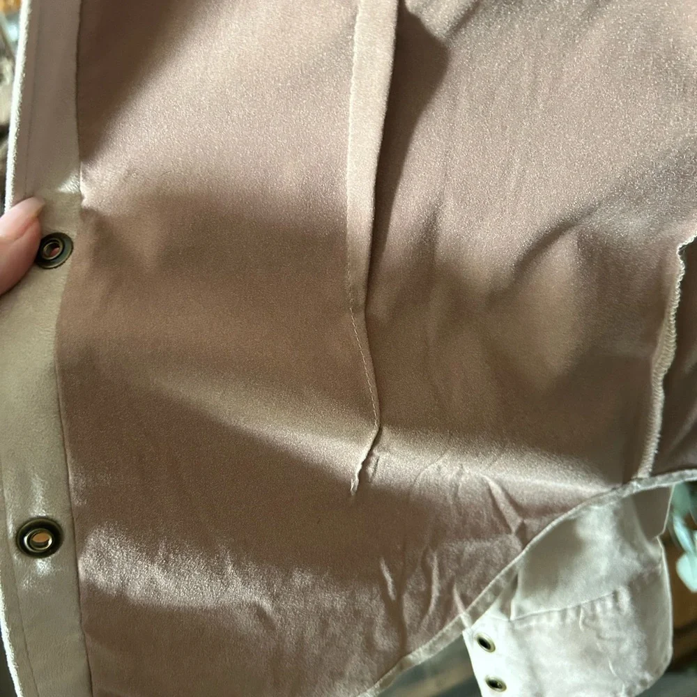 Shirt - Picture 10 of 10